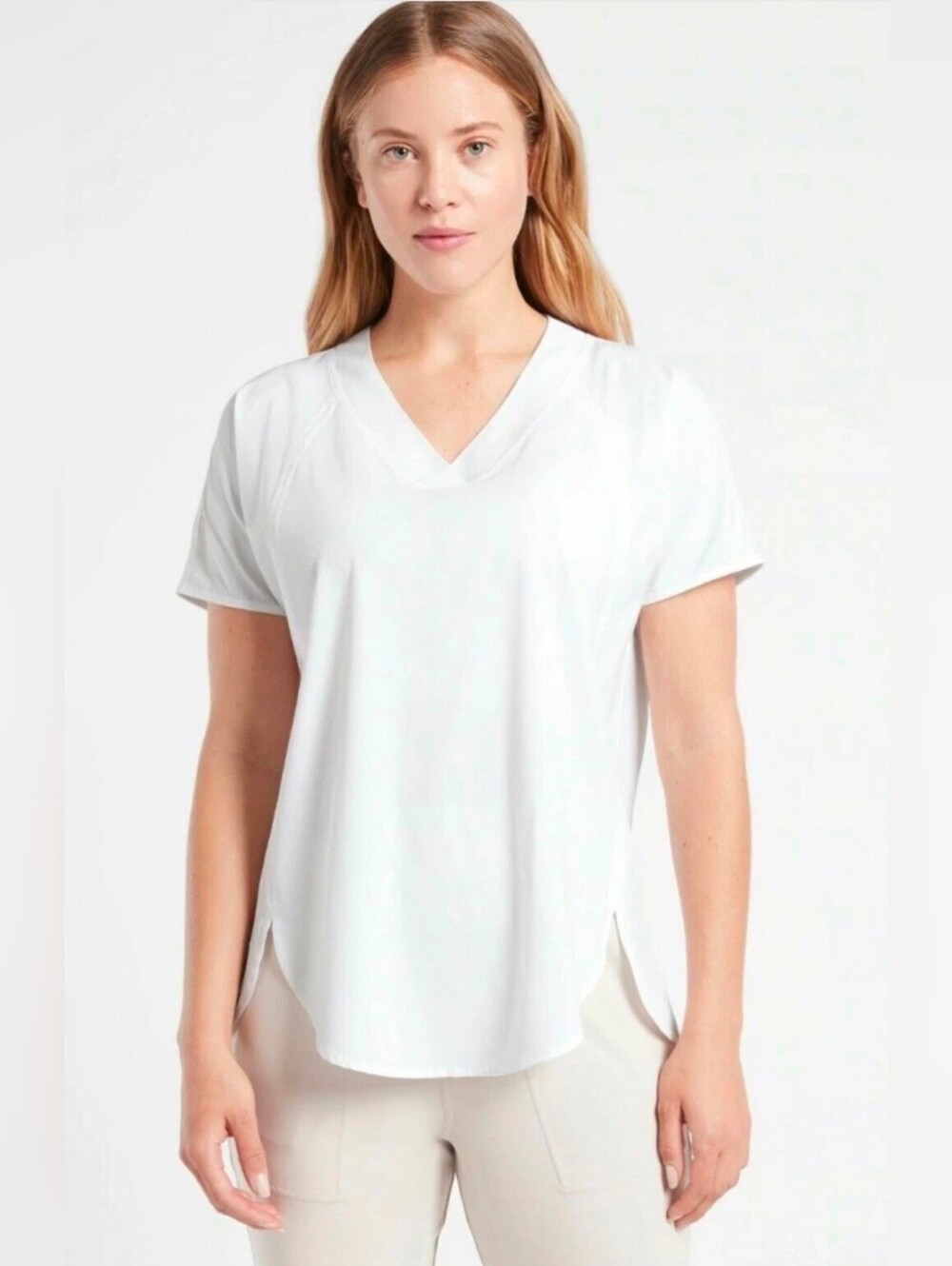 Athleta Zephyr V-Neck Tee White Size Medium NWT